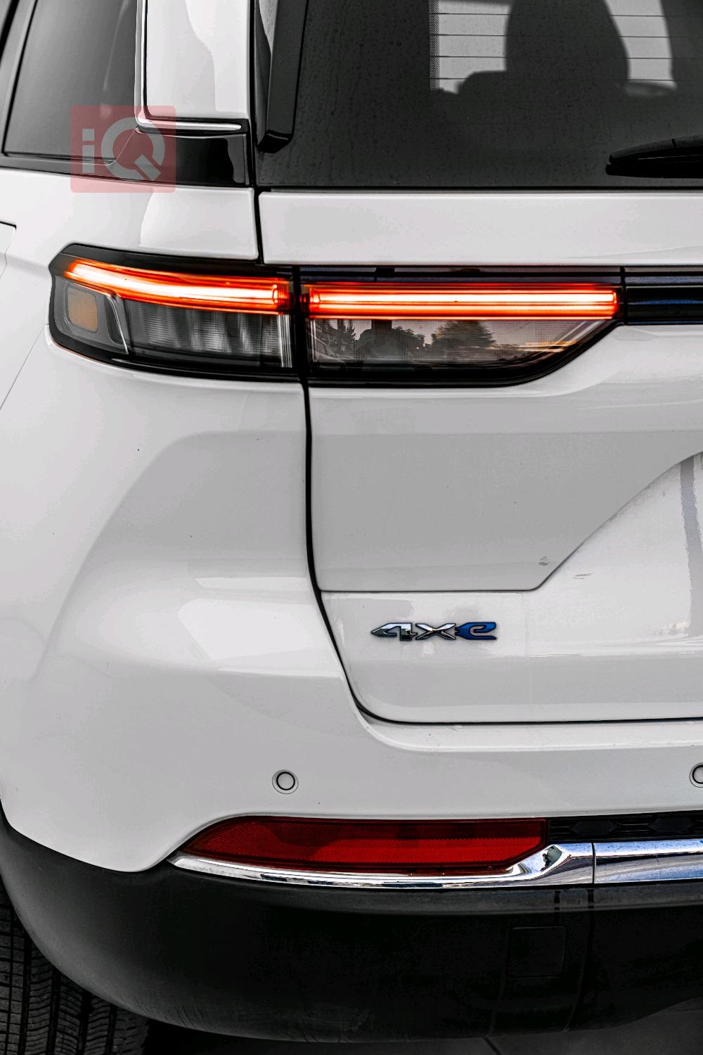 جيب جراند شيروكي